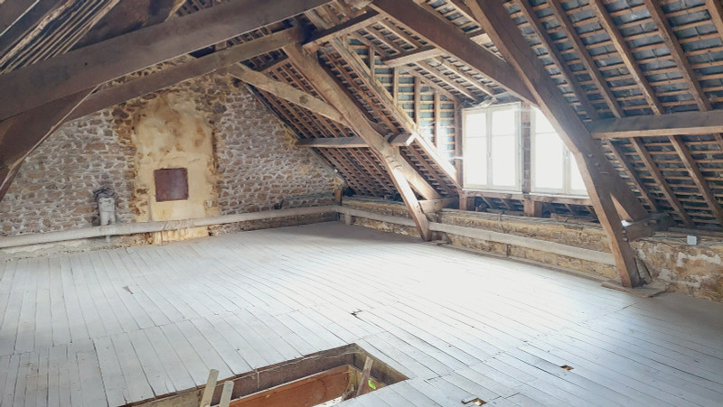 French property for sale in Montaudin, Mayenne - €109,000 - photo 3