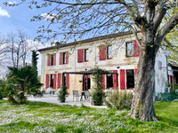 Maison à vendre à Saint-Émilion, Gironde - 349.000 € - photo 1