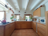 Maison à vendre à Salles-de-Villefagnan, Charente - 152.000 € - photo 3