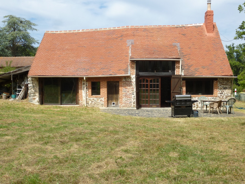 Maison à vendre à Orsennes, Indre - 77.000 € - photo 1