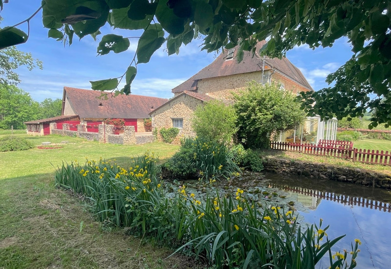 French property for sale in Lacropte, Dordogne - €649,500 - photo 8
