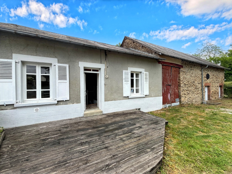 French property for sale in Châteauneuf-la-Forêt, Haute-Vienne - €109,000 - photo 0