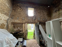 Immeuble à vendre à Sainte-Même, Charente-Maritime - 20.000 € - photo 5