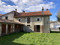 Maison à vendre à Joussé, Vienne - 56.600 € - photo 2
