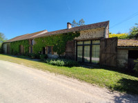 Maison à vendre à Magnac-Laval, Haute-Vienne - 397.500 € - photo 1
