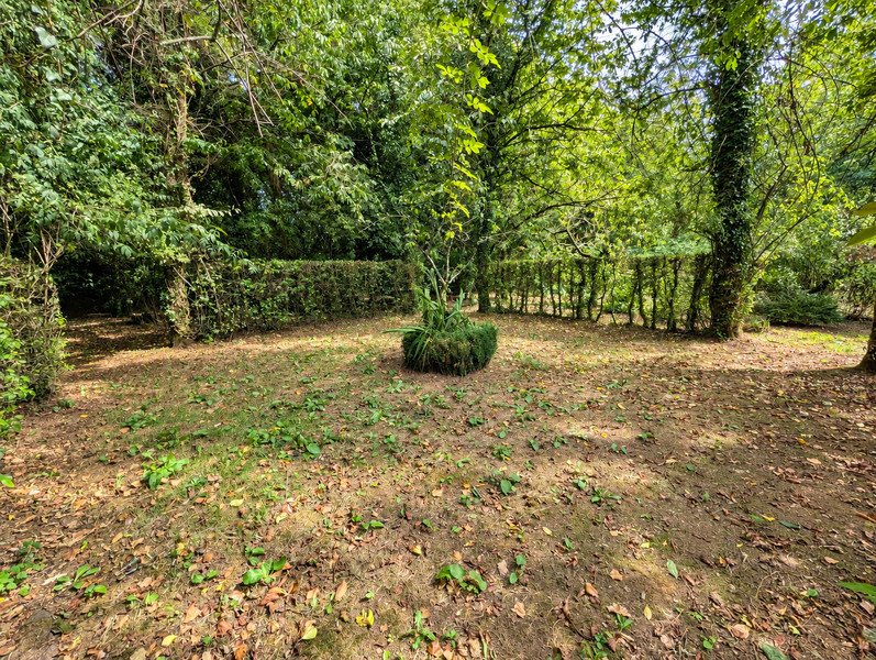 French property for sale in Lohuec, Côtes-d'Armor - €149,900 - photo 12