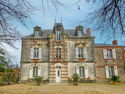 Maison à vendre à Chaudefonds-sur-Layon, Maine-et-Loire, Pays de la Loire, avec Leggett Immobilier