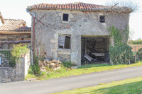 Maison à vendre à Beugnon-Thireuil, Deux-Sèvres - 63 600 € - photo 9