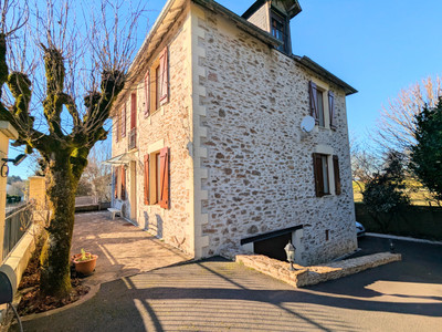 French property for sale in Arnac-Pompadour, Corrèze - €275,000 - photo 8