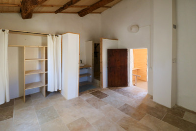 French property for sale in Uzès, Gard - €299,000 - photo 8