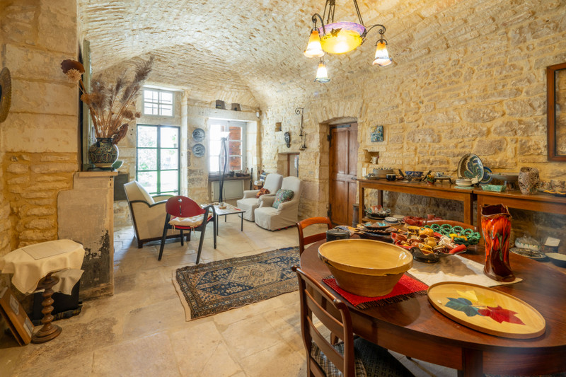 House for sale in Barjac - Gard - Important, large historic stone house