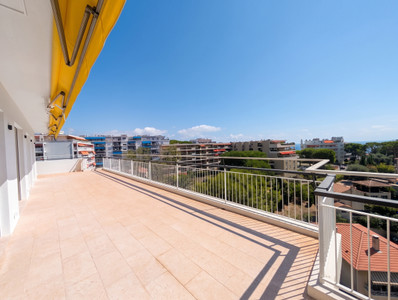 apartment for sale in Provence-Côte-D'Azur (Provence - Alpes - Côte d'Azur)