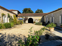 French property, houses and homes for sale in Montmoreau Charente Poitou_Charentes