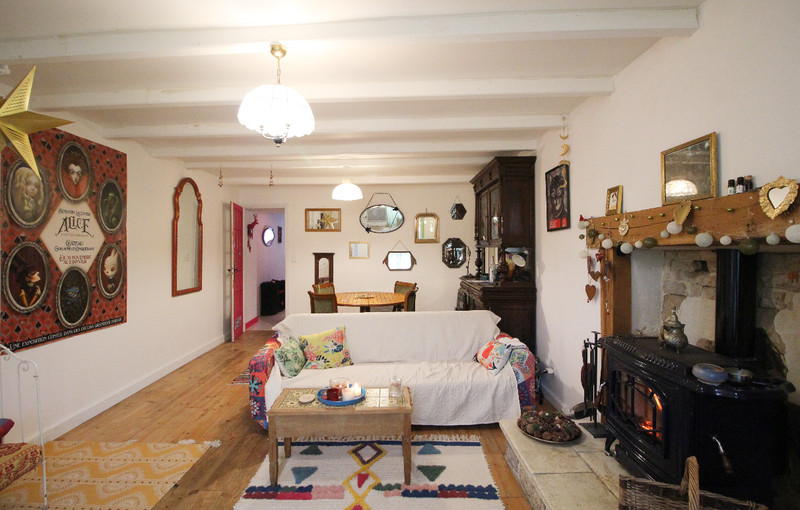 French property for sale in Chef-Boutonne, Deux_Sevres - €104,500 - photo 7