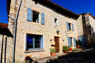 Maison à vendre à Varaignes, Dordogne, Aquitaine, avec Leggett Immobilier