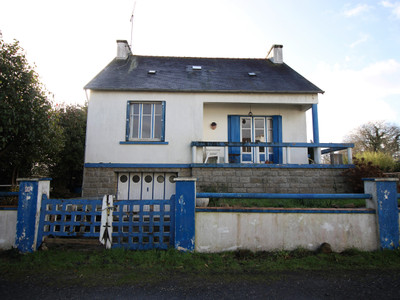 Maison à vendre à Plonévez-du-Faou, Finistère, Bretagne, avec Leggett Immobilier