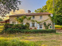Propriété à vendre à Grandjean, Charente-Maritime - 180 000 € - photo n°1