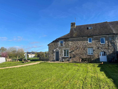 Maison à vendre à Coëtlogon, Côtes-d'Armor, Bretagne, avec Leggett Immobilier