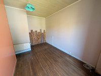 Propriété à vendre à Kergrist-Moëlou, Côtes-d'Armor - 109 000 € - photo n°11
