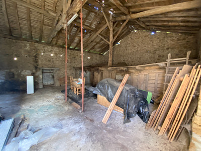 French property for sale in Écuras, Charente - €95,000 - photo 7