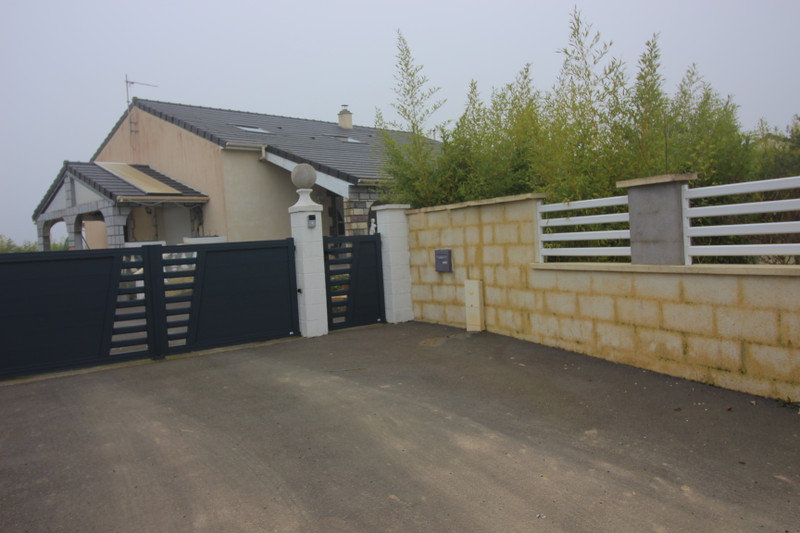French property for sale in Valdallière, Calvados - €299,500 - photo 4