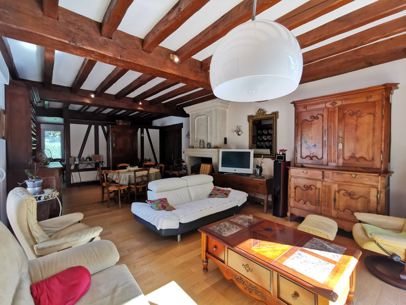 House for sale in Bressuire DeuxSèvres Superb 5 bedroom villa with a heated pool in
