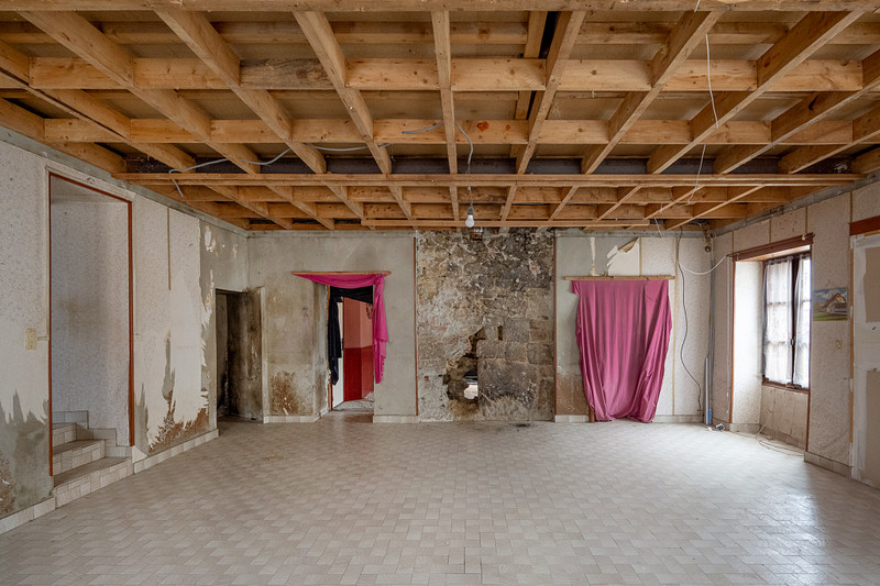 French property for sale in Roussillon-en-Morvan, Saône-et-Loire - €69,500 - photo 6