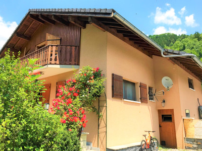 Chalet à vendre à Séez, Savoie, Rhône-Alpes, avec Leggett Immobilier