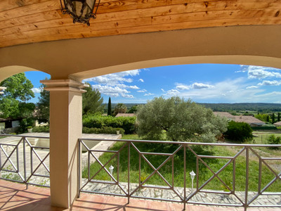 French property for sale in Saint-Maximin, Gard - €444,000 - photo 5