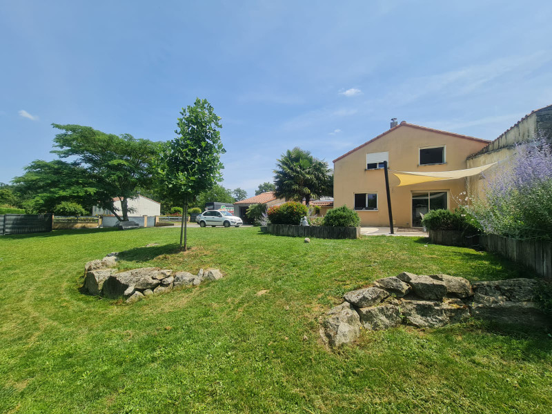 House for sale in SainteCécile Vendée House 136 m2, 3 bedrooms