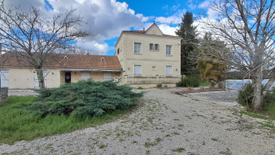 French property for sale in Champagne-et-Fontaine, Dordogne - €365,700 - photo 11