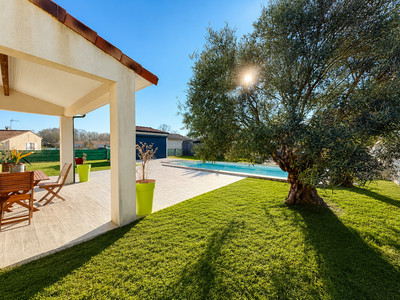 Maison à vendre à Montagne, Gironde, Aquitaine, avec Leggett Immobilier
