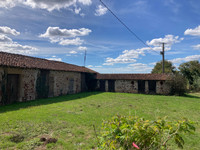 Maison à vendre à Availles-Limouzine, Vienne - 259.000 € - photo 9