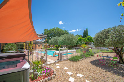 French property for sale in Les Mées, Alpes-de-Haute-Provence - €799,000 - photo 10