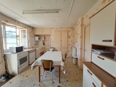 French property for sale in Cressy-sur-Somme, Saône-et-Loire - €59,600 - photo 4