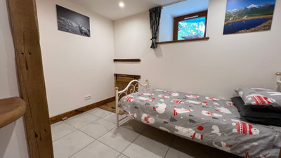 Ski property for sale in Val d'Isere - €585,000 - photo 9
