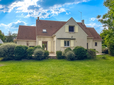 French property for sale in Médan, Yvelines - €825,000 - photo 4