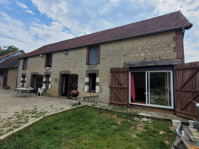 Maison à vendre à Montchevrel, Orne, Basse-Normandie, avec Leggett Immobilier