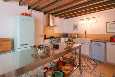 French property for sale in Uzès, Gard - €500,000 - photo 7