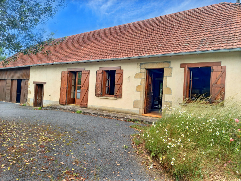 French property for sale in Saint-Salvadour, Corrèze - €119,900 - photo 0
