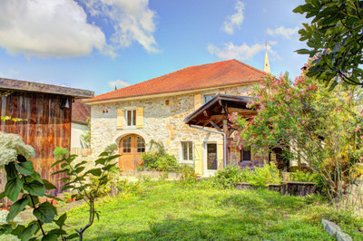 house for sale in Pyrénées-Atlantiques