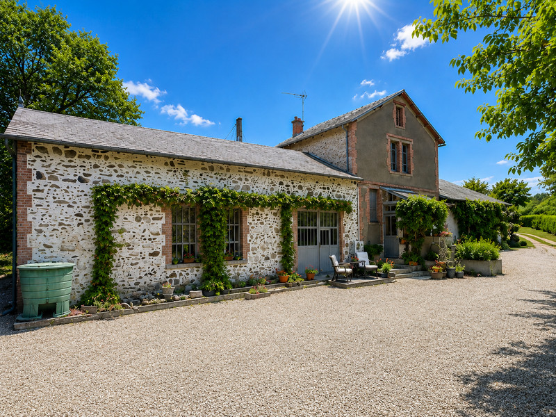 Propriété à vendre à Le Grand-Bourg, Creuse - 235 400 €