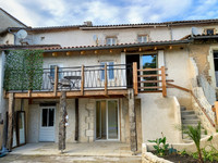 Maison à Montmoreau, Charente - photo 3