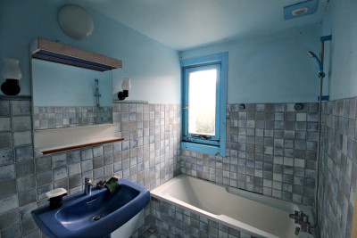 French property for sale in Saint-Savin, Vienne - €109,000 - photo 4