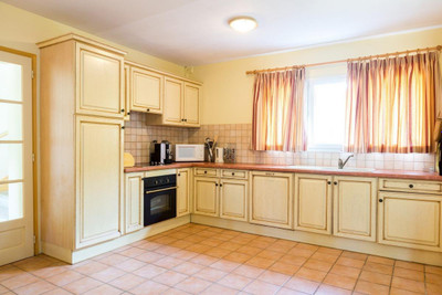 French property for sale in Mariol, Allier - €195,000 - photo 4