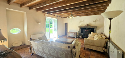 French property for sale in Pouzauges, Vendée - €250,000 - photo 3