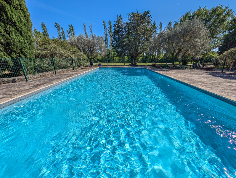French property for sale in Caderousse, Vaucluse - €895,000