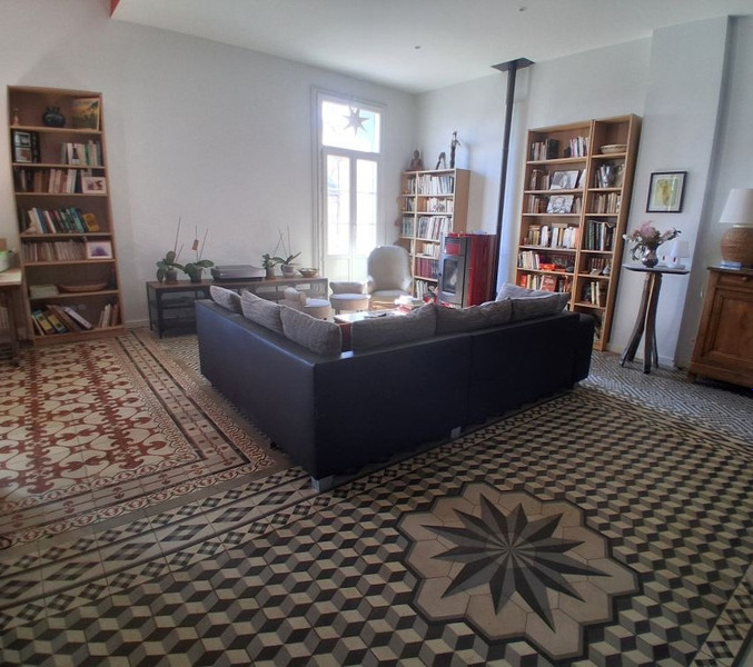 French property for sale in Roujan, Hérault - €495,000 - photo 5
