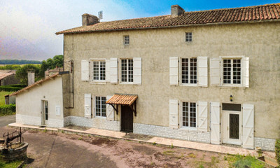 house for sale in Charente