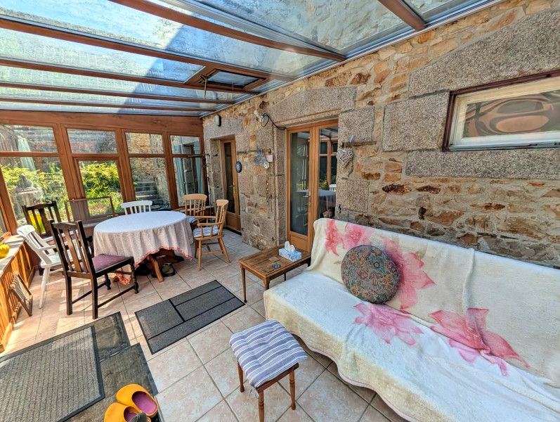 French property for sale in Duault, Côtes-d'Armor - €125,350 - photo 1